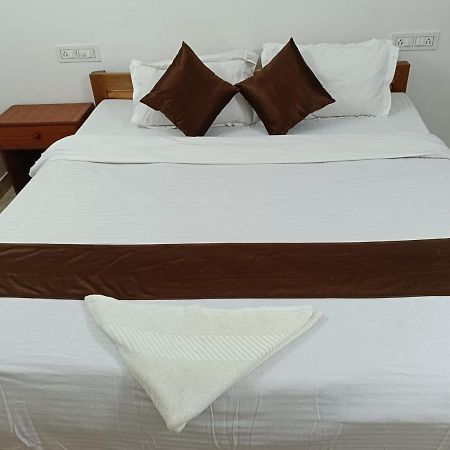 Hotel Atithi Grand Guwahati Eksteriør bilde