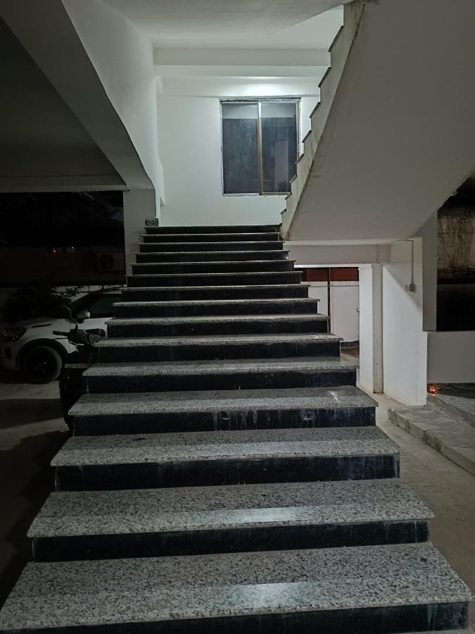 Hotel Atithi Grand Guwahati Eksteriør bilde