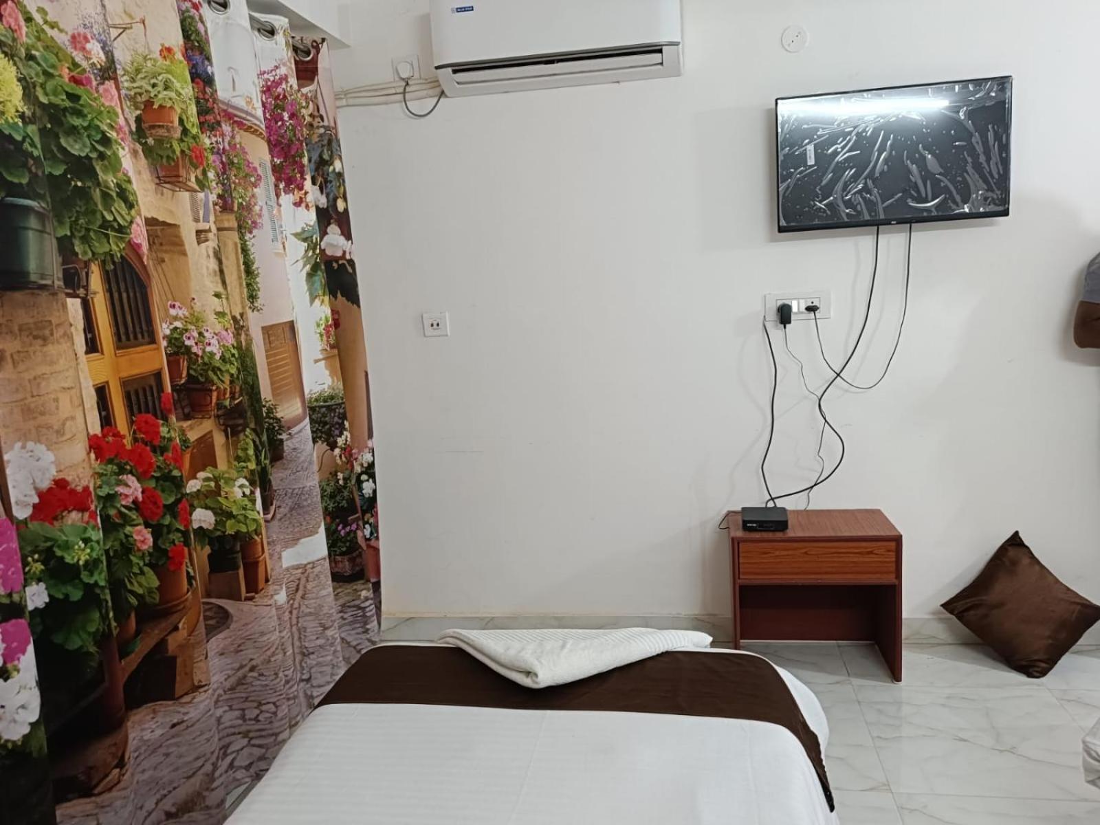 Hotel Atithi Grand Guwahati Eksteriør bilde